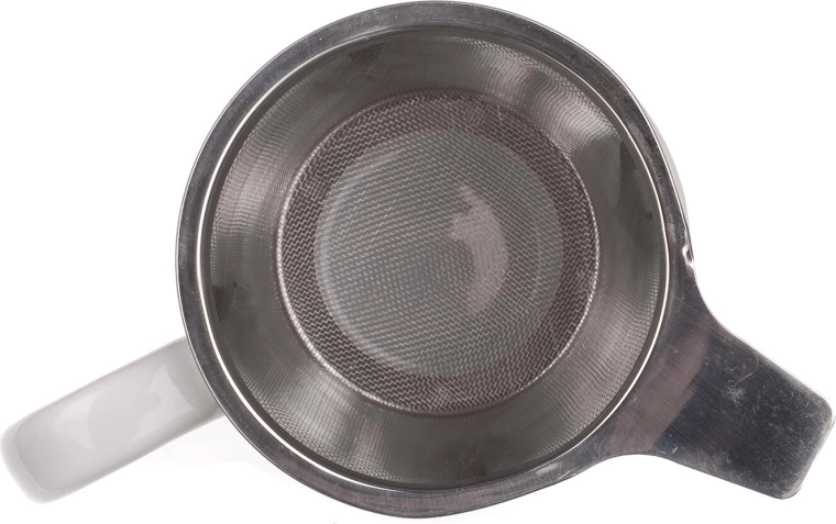 Tiszta főzet a finom szűrőnek köszönhetően