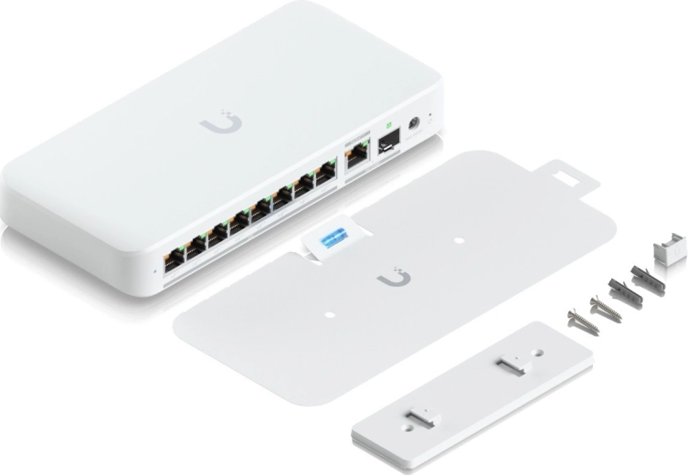 10Gb uplink és rugalmas tápellátás