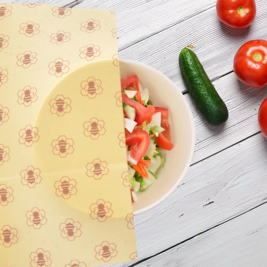 A kéz melegétől rátapad és jól zár