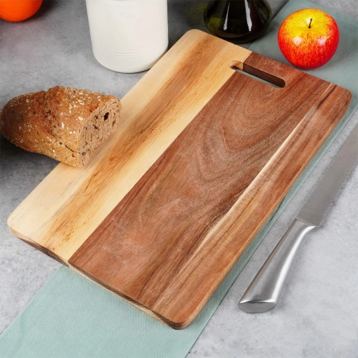 Sokoldalú használat: szeletelés és tálalás