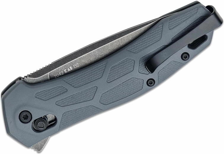 Megbízható DuraLock zár és kényelmes EDC hordás