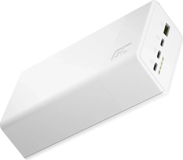Óriási, 30 000 mAh kapacitás napokra konnektor nélkül