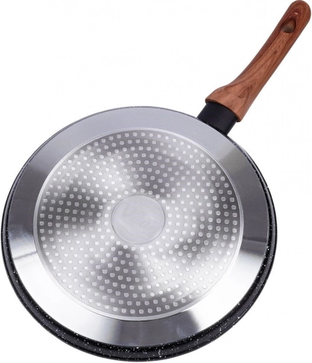 Minden tűzhelytípushoz alkalmas, beleértve az indukciót is