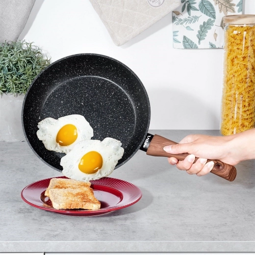 Tapadásmentes gránit felület az egészséges főzéshez