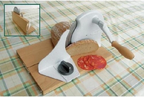 TREND kenyérszeletelő elektromos gép rozsdamentes acél tárcsával