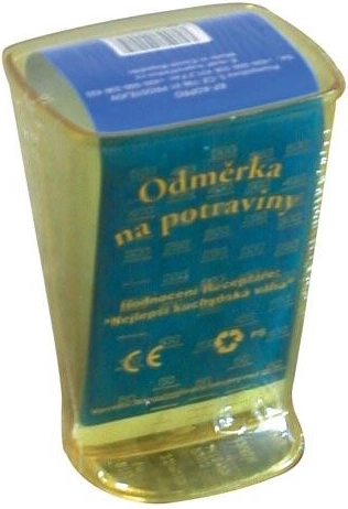 0,5 l mérőedény áttetsző műanyagból, kiöntő és fül nélkül