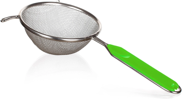 Kulináris szűrő 14 cm, horganyzott fémből, zöld fogantyúval