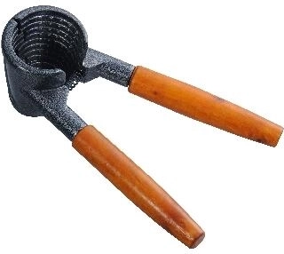 Diótörő fa fogantyúkkal 16,5/18 cm