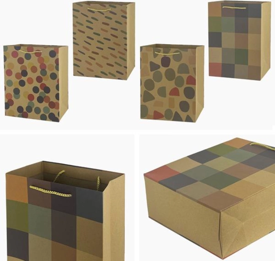 Ajándéktáska 40 × 30 × 12 cm – vegyes minták