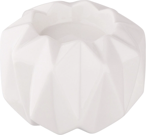 Fehér porcelán gyertyatartó
