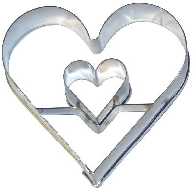 Szívalakú süteménykiszúró belső kis szívvel