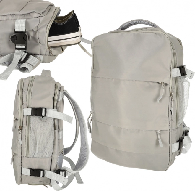 Szürke utazó hátizsák USB csatlakozással vízálló