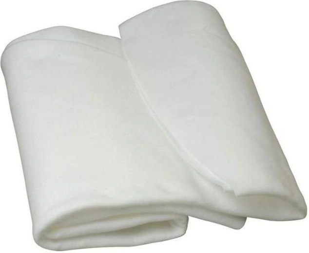Geotextil alátét ovális medencéhez 3,66 × 7,32 m