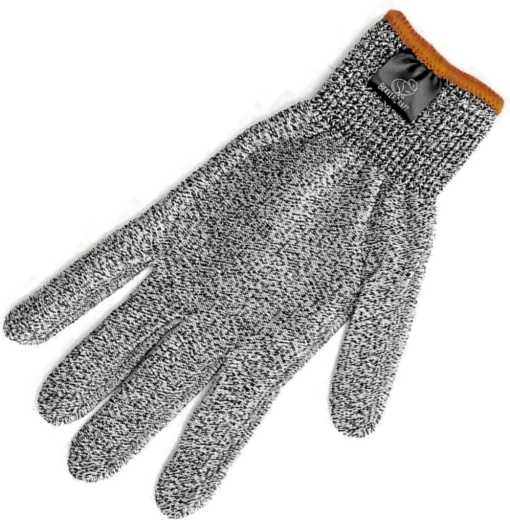 Vágásálló kesztyűk fafaragáshoz