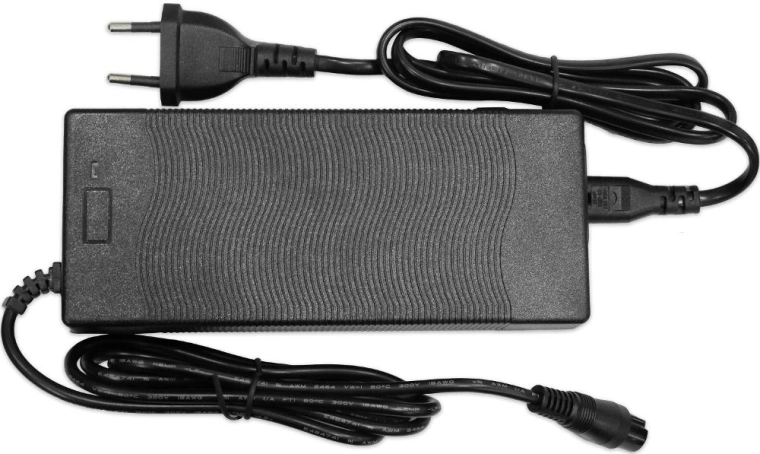 Töltő elektromos rollerekhez, Sencor 54,6 V / 2 A
