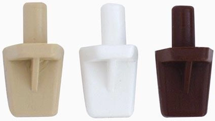 Fehér színű műanyag polctartó (100 db/csomag)