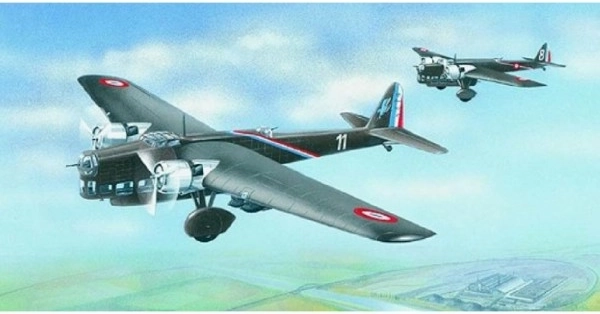 Amiot 143 modell 1:72 méretarányban