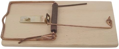 Fa patkánycsapda biztonságos csalétholderrel