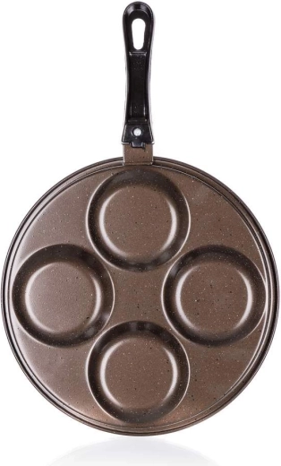 Kényelmes nyél és praktikus felakasztás