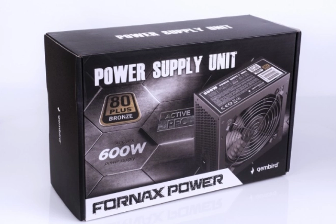 ATX tápegység 600 W, aktív PFC, 120 mm-es ventilátor, 80 PLUS Bronze