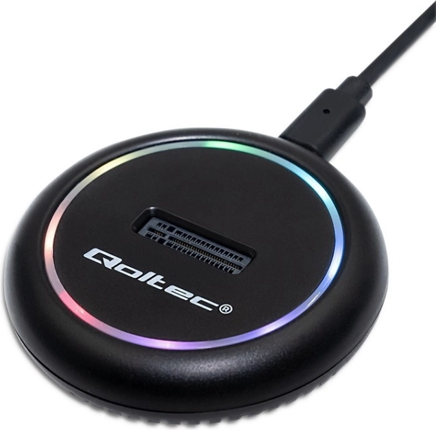 Dokkolóállomás M.2 NVMe/SATA SSD-hez USB‑C csatlakozással és RGB világítással 2TB