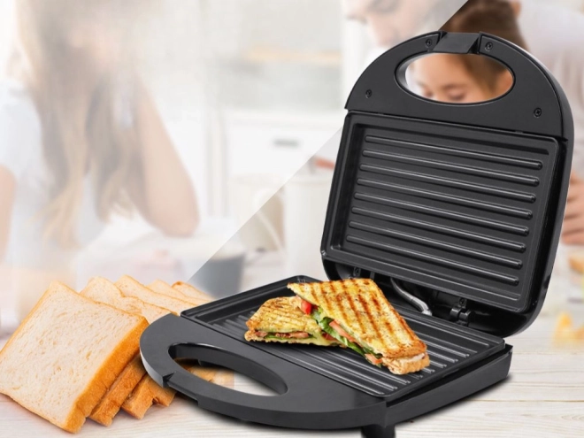 Pirítós készítő panini és szendvics grillel