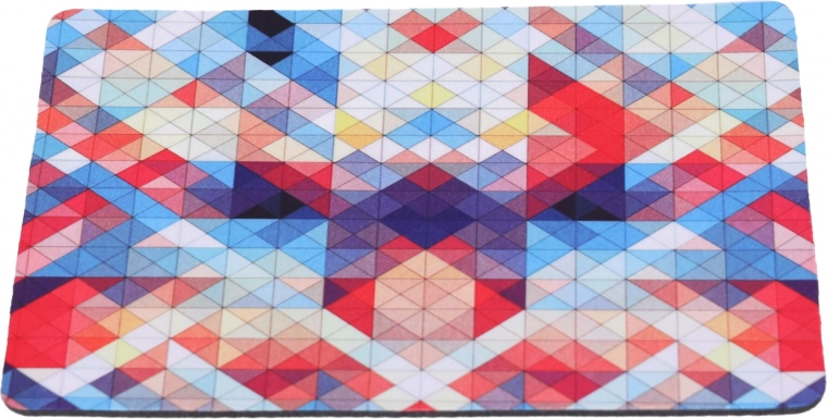 Tartós, geometrikus mintájú nyomat