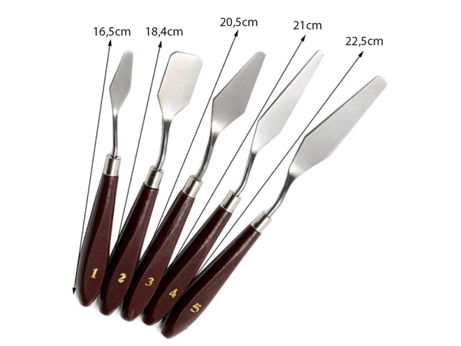 Különböző méretek 16,5–22,5 cm