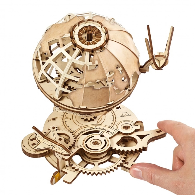 Ugears 3D puzzle földgömb 184 darab