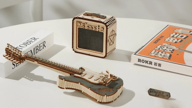 Fából készült 3D puzzle elektromos gitár Roboról