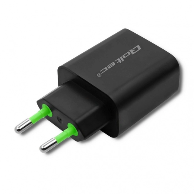 Hálózati töltő USB-C és USB QC 3.0 csatlakozóval