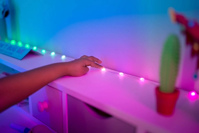 Twinkly szívalakú dekoratív fényfüzér 200 LED RGB