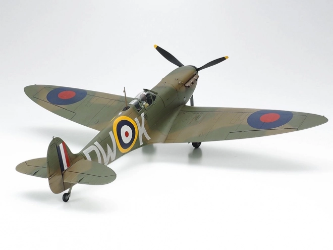 Supermarine Spitfire Mk.I műanyag modell repülőgép