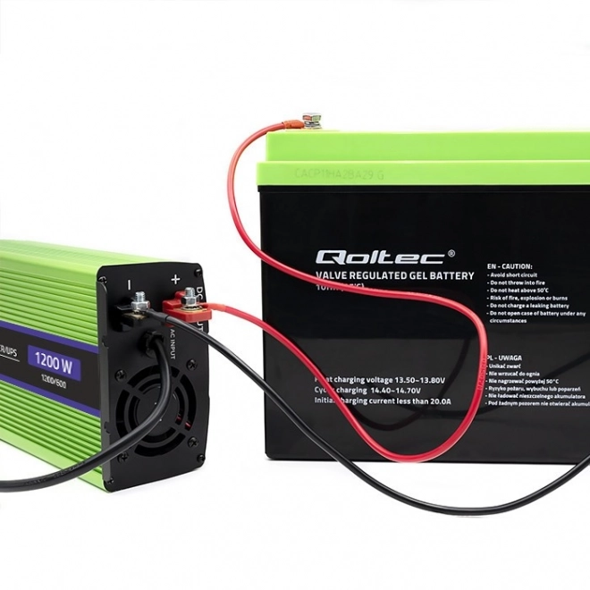 Csomagban: Qoltec Prémium Inverter 600W Csatlakozóval