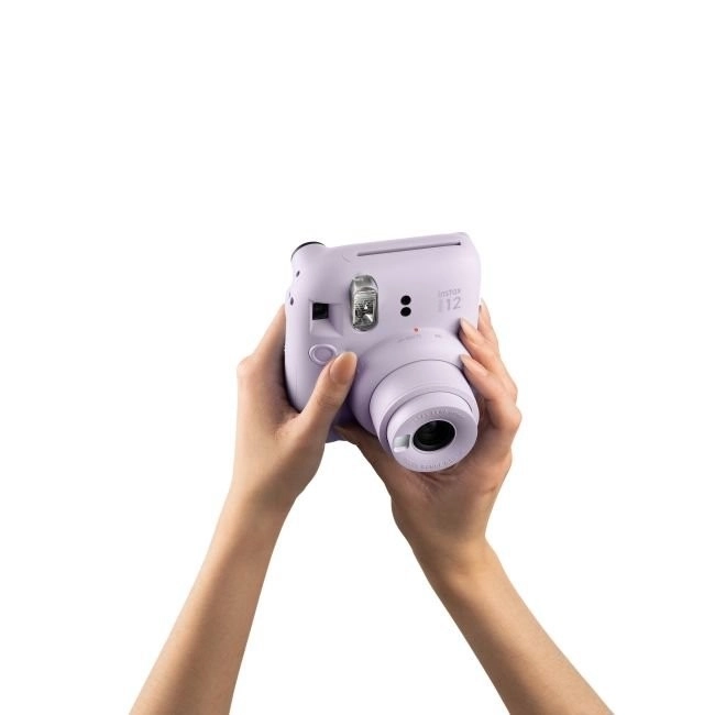 Fujifilm Instax Mini 12 lila fényképezőgép