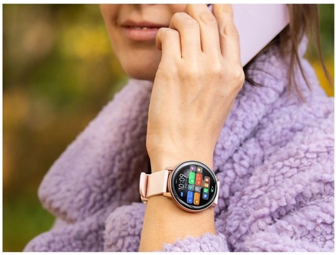 Smartwatch AMOLED kijelzővel