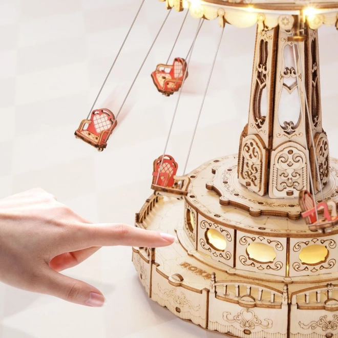 Rokr világító 3D fa puzzle zenélő doboz: Láncos körhinta