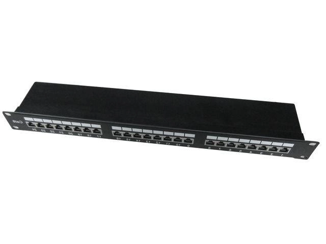 24 portos patch panel 1U 19'' Cat6 kábelszervezővel fekete