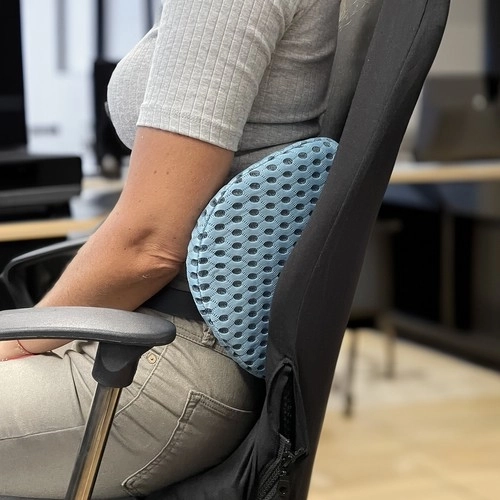 Ergonomikus deréktámasztó párna