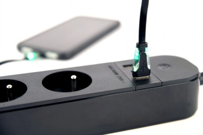Okos elosztó 4xFR 2xUSB-A 1xUSB-C Fekete