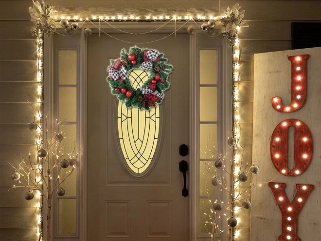 Karácsonyi díszítős girland ajtóra és falra