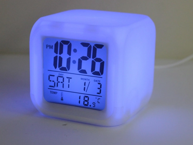 Színváltós LCD kijelzős ébresztőóra hőmérővel