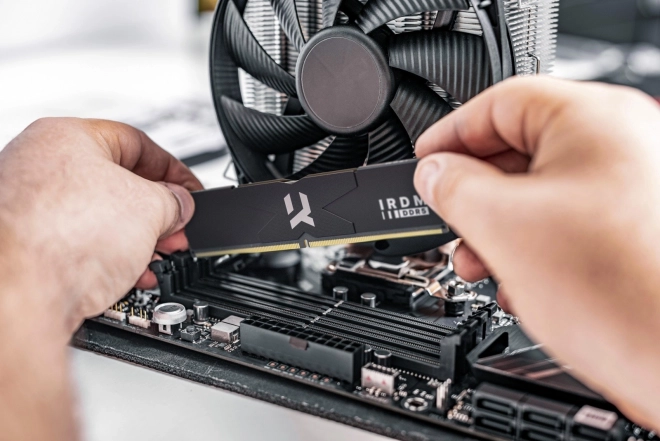 Ddr5 IrDM memória 64GB fekete