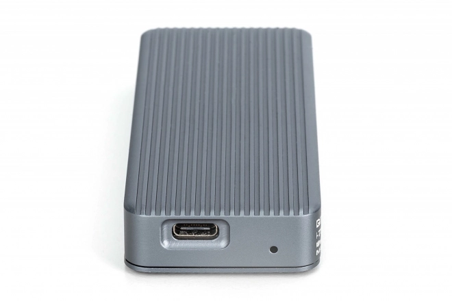 Alumínium toolless USB 3.2 Type-C SSD M.2 NVMe ház