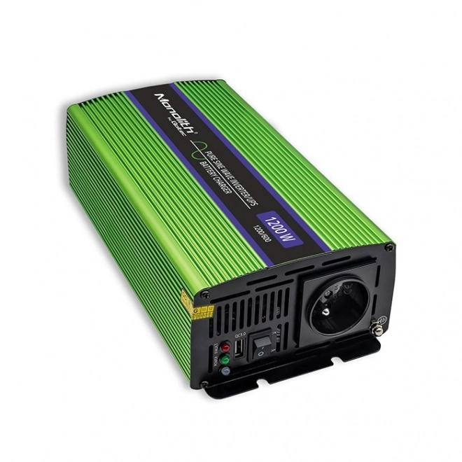 Csomagban: Qoltec Prémium Inverter 600W Csatlakozóval