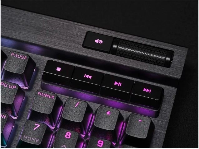 Opcionális-mechanikus CORSAIR K70 RGB Pro billentyűzet fekete PBT billentyűsapkákkal