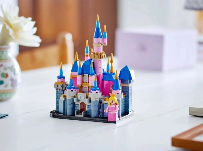 LEGO Disney Csipkerózsika Kis Kastély