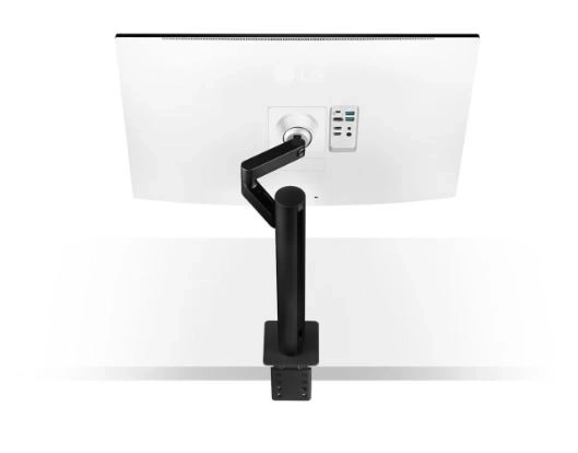 32 colos 4K UHD HDR Monitor FreeSync támogatással