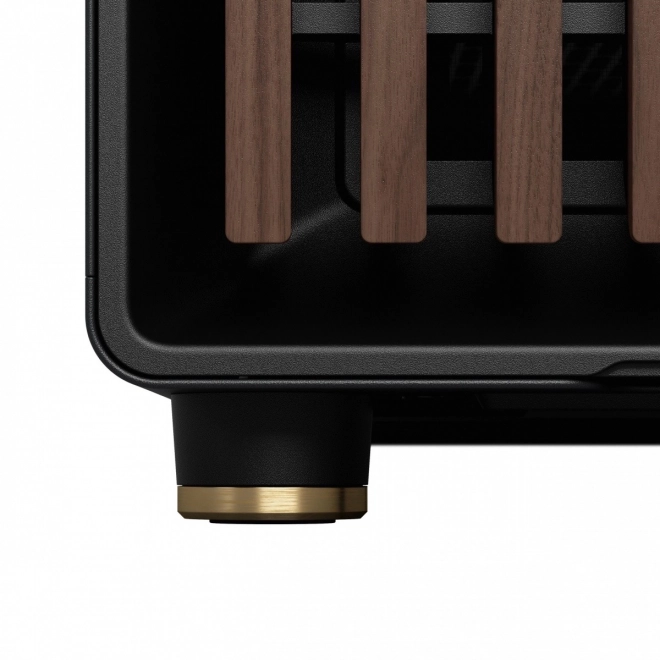 Fractal Design North fekete fa elemekkel