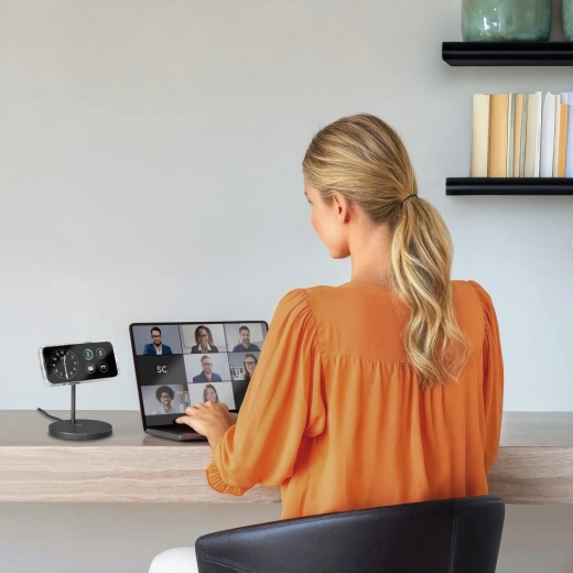 Rugalmas használat álló és fekvő módban